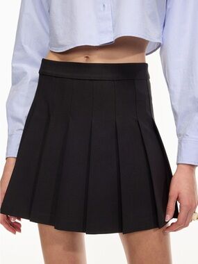 Aritzia/Sunday Best Olive Mini Skirt